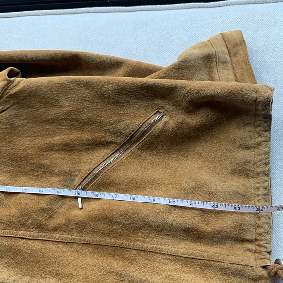 SOLD - Not For Sale
DANIER HOODED SUEDE BOMBER JACKET - Picture 8 of 9